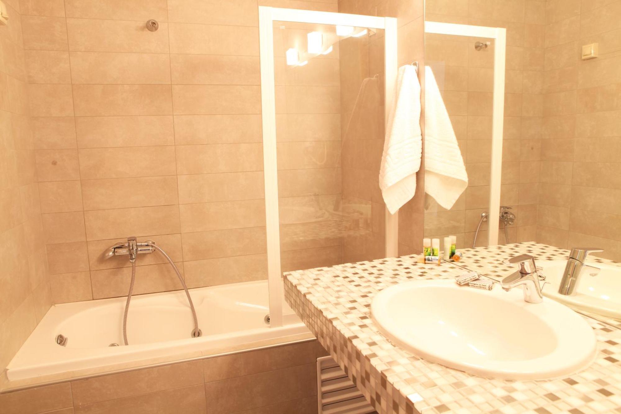 Hotel Alfa Edessa Eksteriør billede