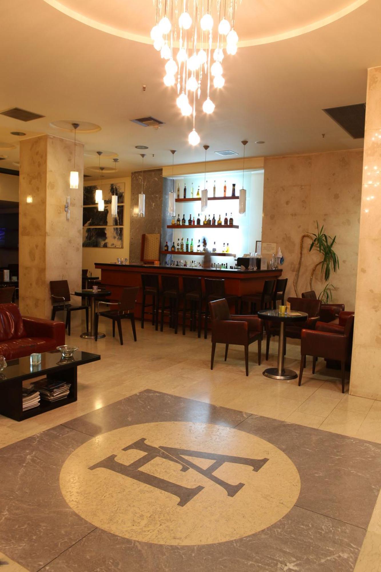 Hotel Alfa Edessa Eksteriør billede